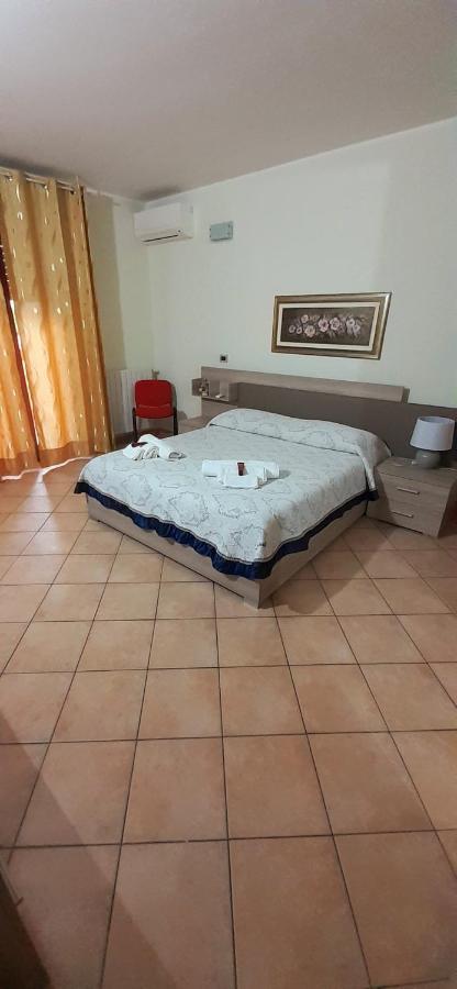 La Via Del Mare Hotel Oristano Ngoại thất bức ảnh